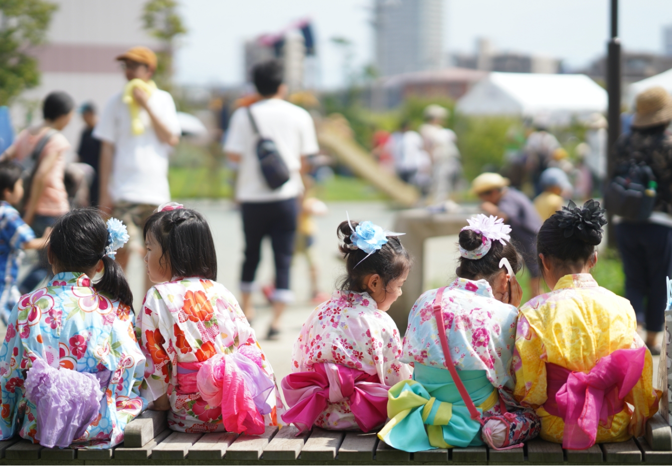 まち運営組織を主体としたまちの<br />
つながりづくり